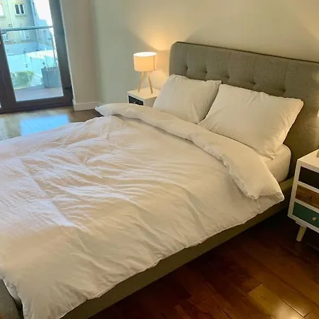 Lovely 2bd 都柏林
